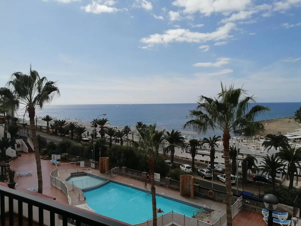 Amazing View Holiday Home Near Of The Sea Mogan Apartment