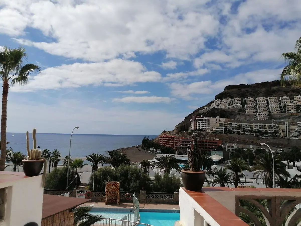 Apartment Amazing View Holiday Home Near Of The Sea Mogan